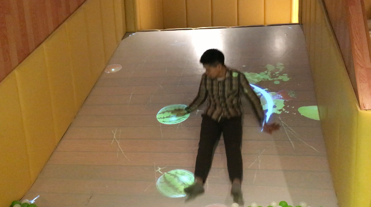互動滑梯