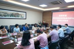 國(guó)家藥監(jiān)局和省藥監(jiān)局醫(yī)療器械審評(píng)專家到科進(jìn)調(diào)研指導(dǎo)